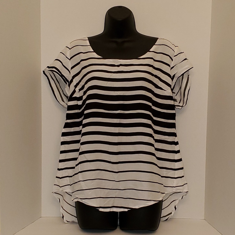 Torrid White with Black Horizontal Stripes Top